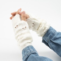 Nowe cieplejsze zimowe rękawiczki damskie stylowe rękawiczki dziewczęce ramię szydełkowe dziewiarskie Hollow Heart Mitten ciepłe rękawiczki bez palców 6